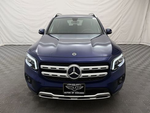 Used 2021 Mercedes-Benz GLB 250 4MATIC w/ Premium Package image 3