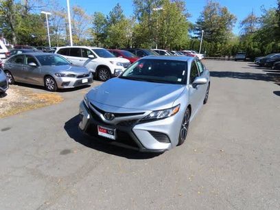 Used 2018 Toyota Camry SE