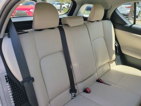 Used 2011 Lexus CT 200h Premium FWD image 30