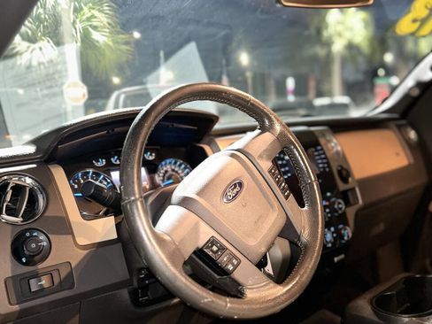 Used 2013 Ford F150 XLT w/ XLT Chrome Pkg image 18