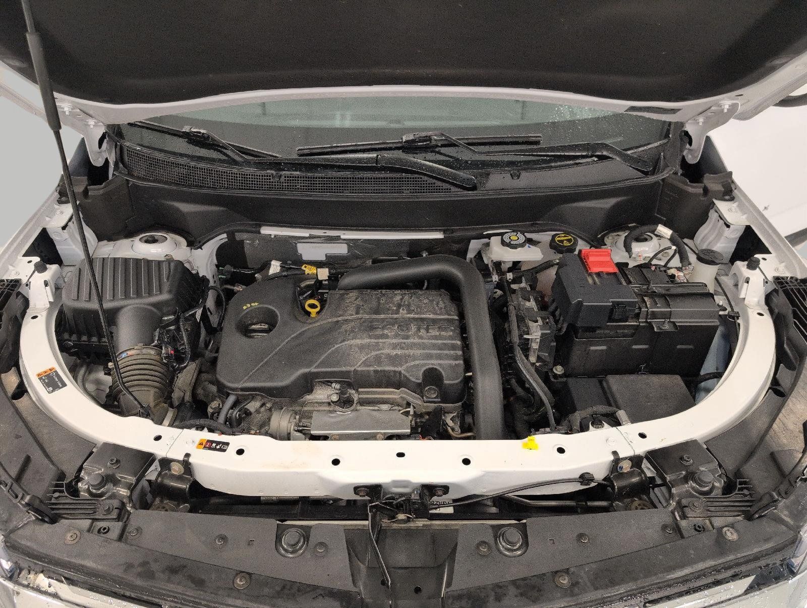 Certified 2025 Chevrolet Equinox LT AWD/4WD image 9