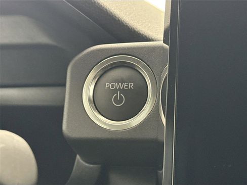 Certified 2025 Toyota 4Runner Trailhunter image 21