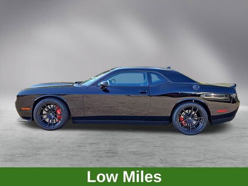 Used 2023 Dodge Challenger SRT Hellcat image 4