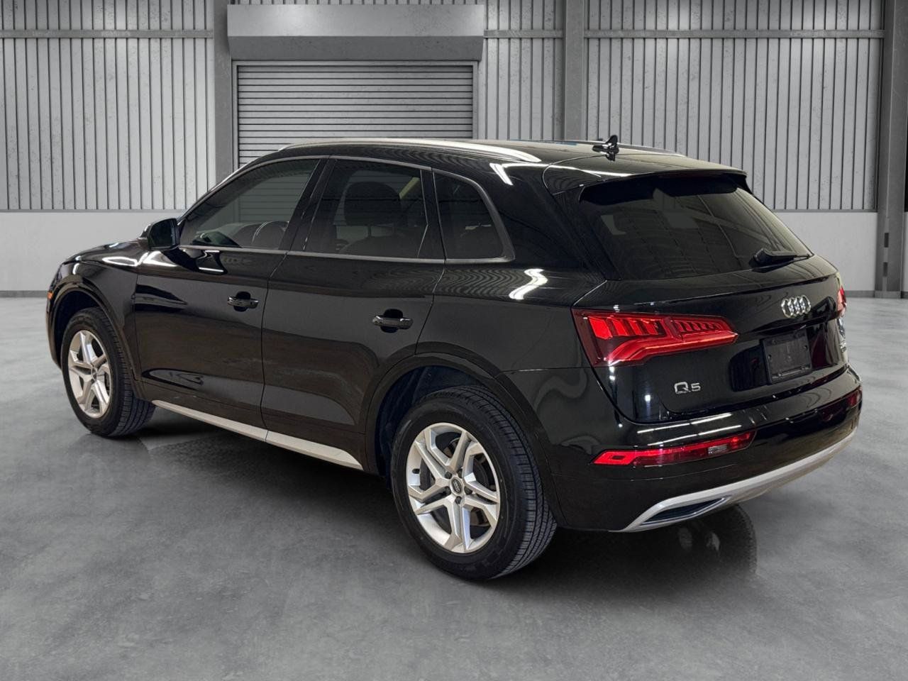 Used 2018 Audi Q5 2.0T Premium AWD/4WD image 34