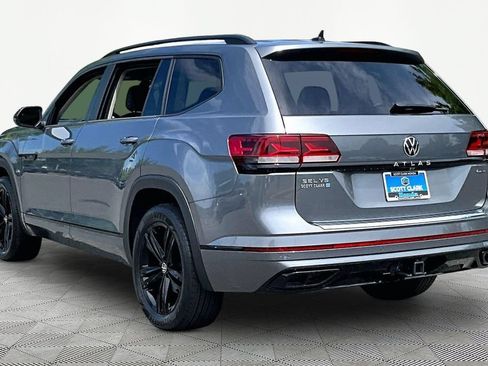 Used 2023 Volkswagen Atlas SEL R-Line AWD/4WD image 4