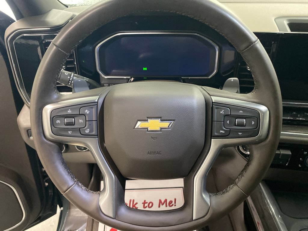 Used 2026 Chevrolet Silverado 1500 LTZ AWD/4WD image 18