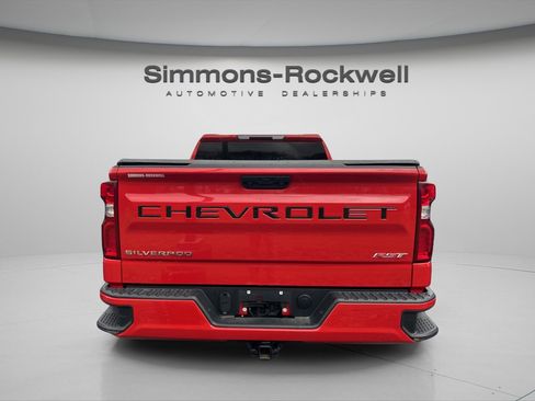 Used 2023 Chevrolet Silverado 1500 RST image 5