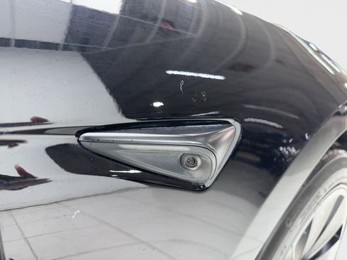 Used 2025 Tesla Model 3 image 38