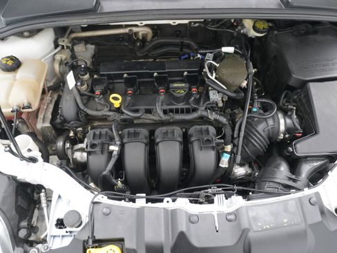 Used 2014 Ford Focus SE image 24