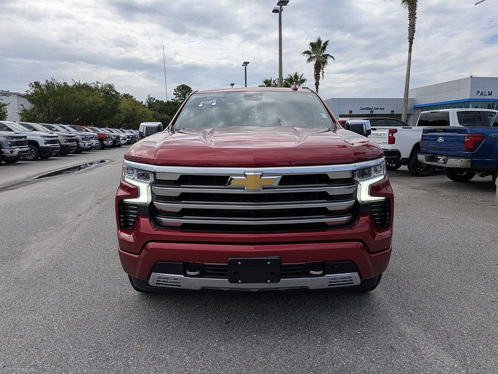 Certified 2025 Chevrolet Silverado 1500 High Country AWD/4WD image 8