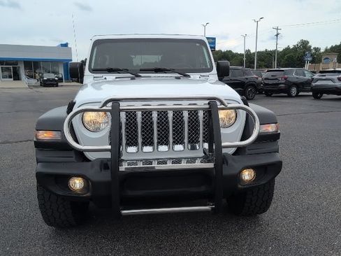 Used 2018 Jeep Wrangler Unlimited Sport S AWD/4WD image 12