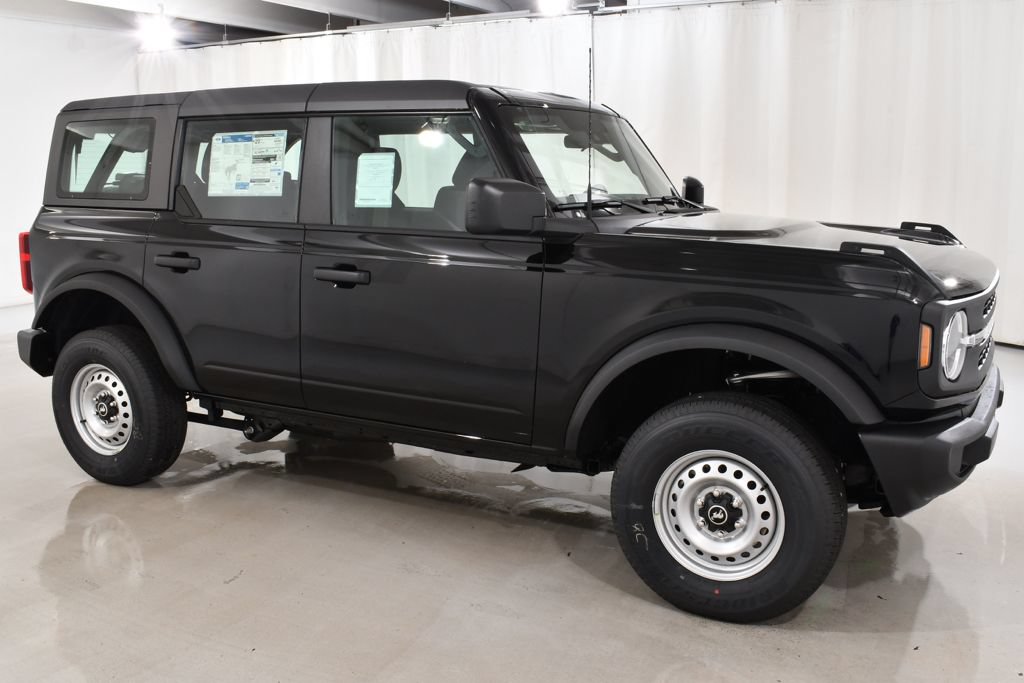 New 2026 Ford Bronco 4-Door AWD/4WD image 5