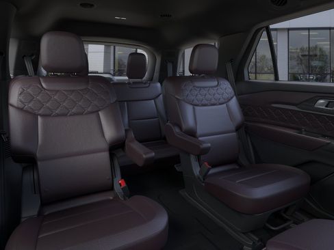 New 2026 Ford Explorer Platinum image 11