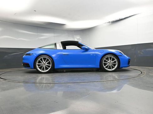 Used 2022 Porsche 911 Targa 4S image 34