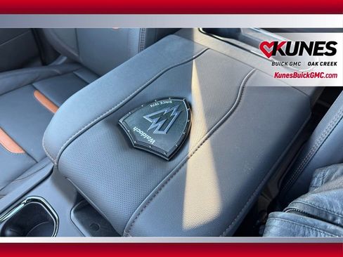 New 2026 GMC Sierra 1500 AT4 w/ Technology Package image 20