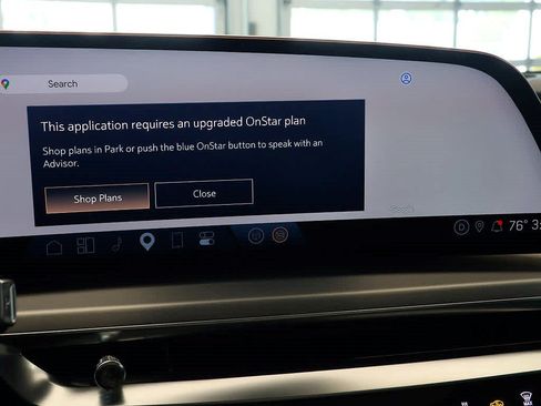 Used 2025 Cadillac Lyriq Sport AWD/4WD image 18