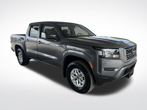 Certified 2024 Nissan Frontier SV AWD/4WD image 3
