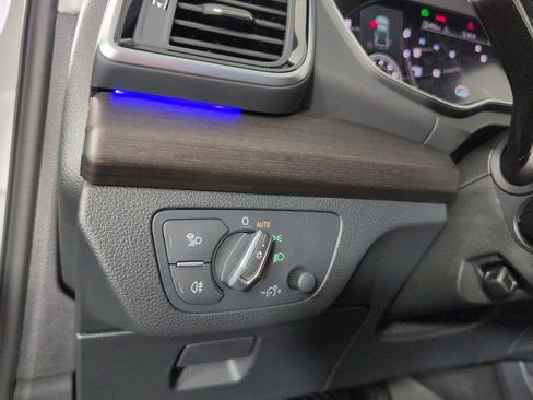 Certified 2025 Audi Q5 2.0T Premium Plus w/ Premium Plus Package image 14