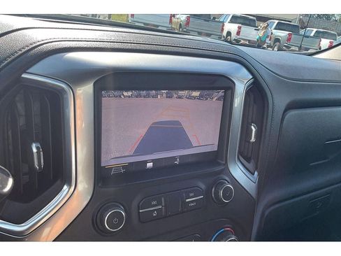 Used 2019 Chevrolet Silverado 1500 LTZ AWD/4WD image 23