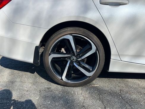 Certified 2022 Honda Accord Sport image 23