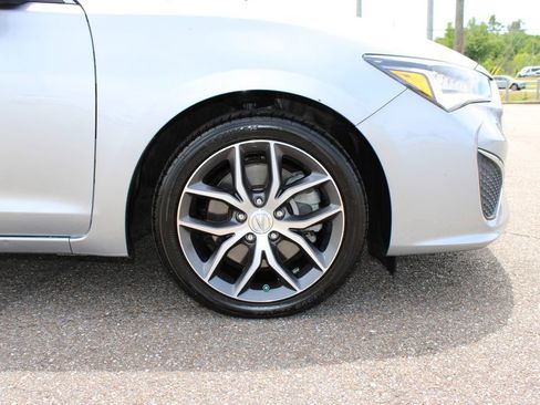 Used 2020 Acura ILX image 5