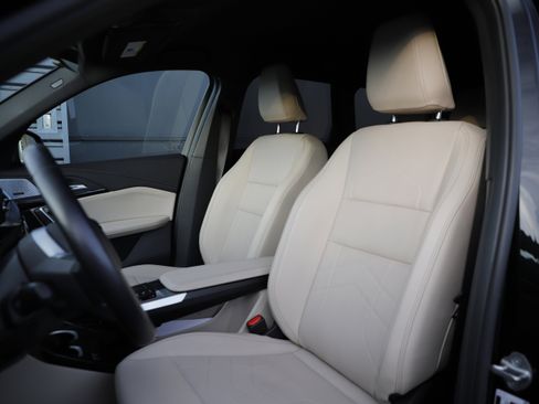 Used 2024 BMW X1 xDrive28i w/ Convenience Package image 17