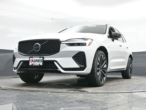 New 2026 Volvo XC60 T8 Ultra w/ Climate Package AWD/4WD image 41