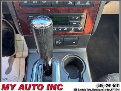 Used 2010 Ford Explorer Limited image 17