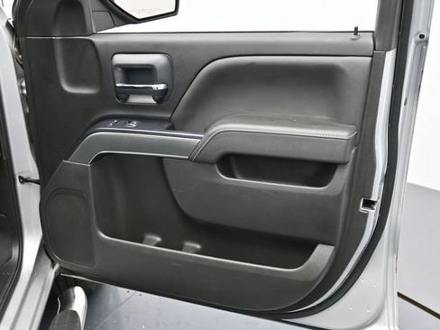 Used 2018 Chevrolet Silverado 1500 LT w/ LT Eassist Package RWD image 28