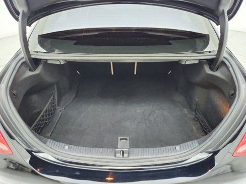 Used 2018 Mercedes-Benz C 300 Sedan image 34