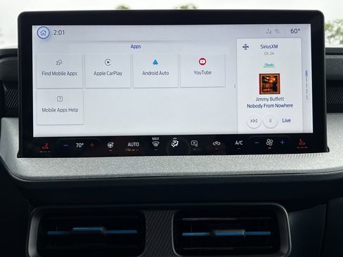 New 2025 Ford Maverick XLT w/ XLT Luxury Package image 34