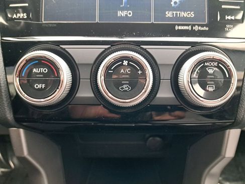 Used 2017 Subaru Forester 2.5i Premium image 22