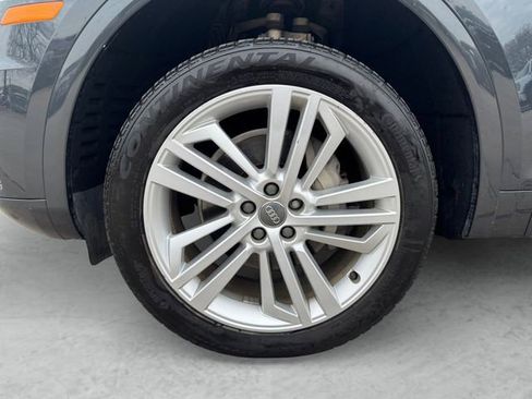 Used 2018 Audi Q5 2.0T Premium Plus w/ Premium Plus Package image 23