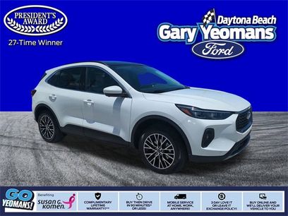 New 2025 Ford Escape SE w/ PHEV Premium Package
