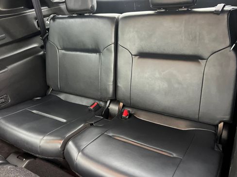 Used 2024 Mitsubishi Outlander SE image 15