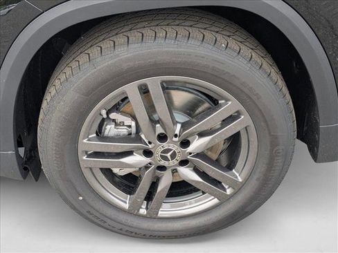 New 2025 Mercedes-Benz GLA 250 image 9
