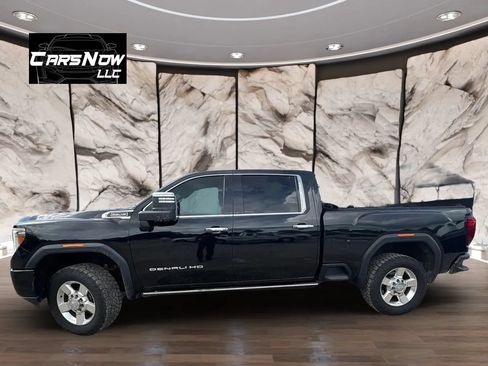 Used 2021 GMC Sierra 3500 Denali w/ Denali Ultimate Package AWD/4WD image 4