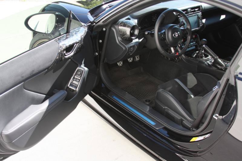 Used 2023 Toyota GR86 Premium w/ ALL Weather Mat Package (TMS) RWD image 38