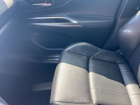 Used 2021 Toyota Venza Limited w/ Advanced Technology Package image 22