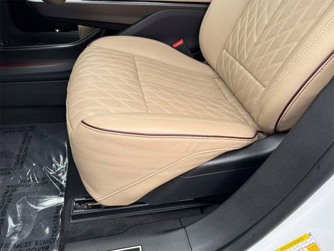 Certified 2024 Cadillac Lyriq Luxury w/ Nappa Leather Package image 3