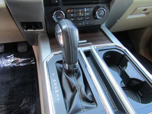 Used 2015 Ford F150 Lariat w/ Equipment Group 501A Mid image 18