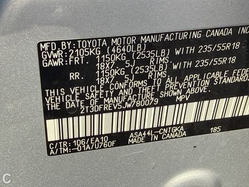 Used 2018 Toyota RAV4 Platinum AWD/4WD image 25