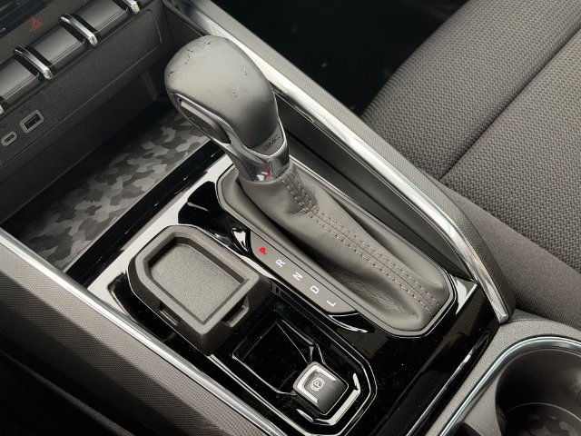 New 2026 GMC Canyon Elevation RWD image 17