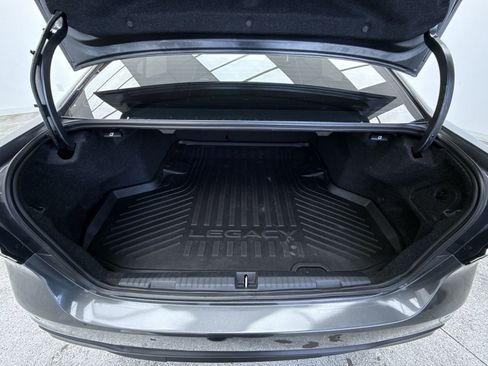 Used 2022 Subaru Legacy Limited image 46