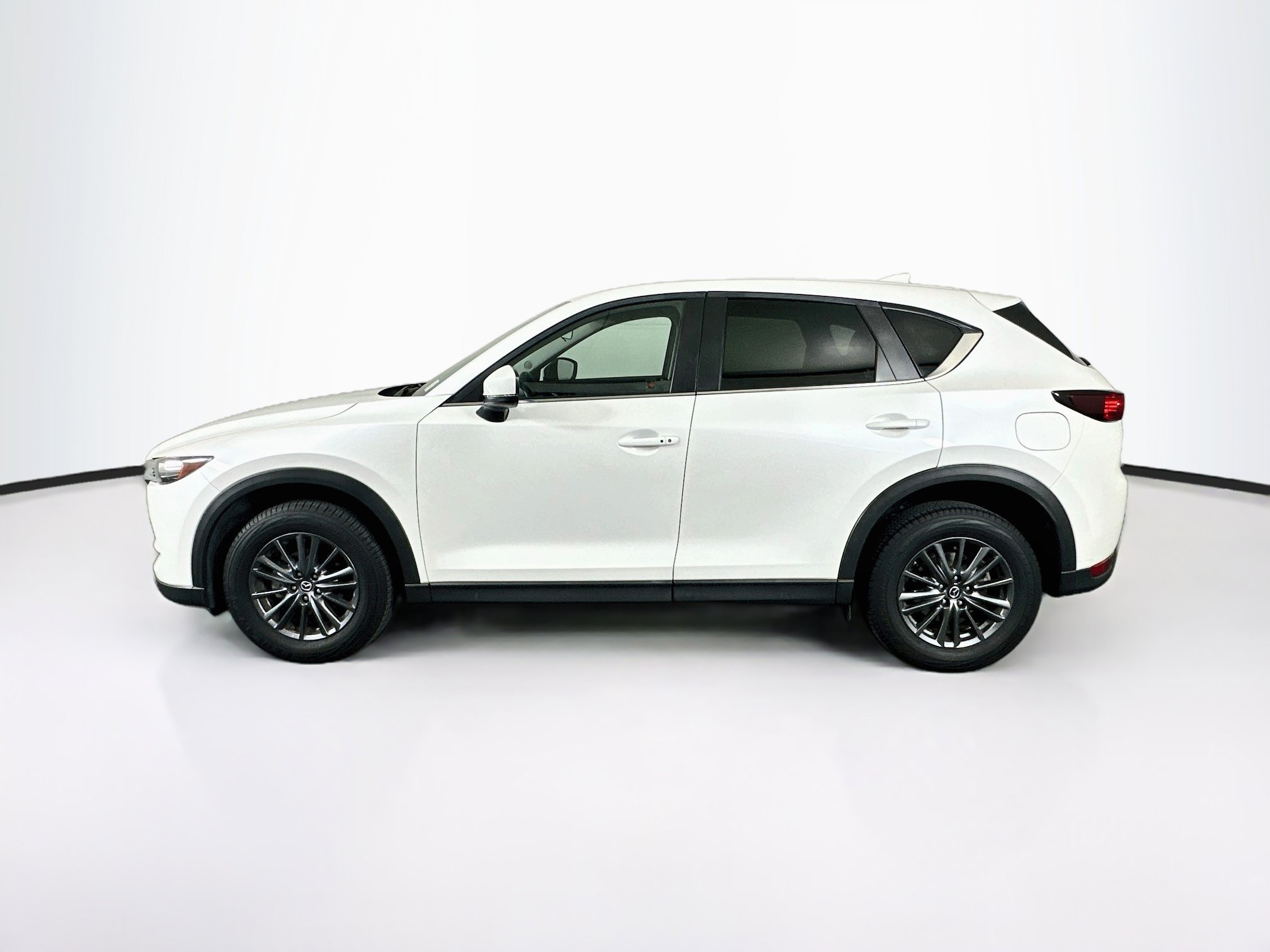 Used 2019 MAZDA CX-5 Touring FWD image 4