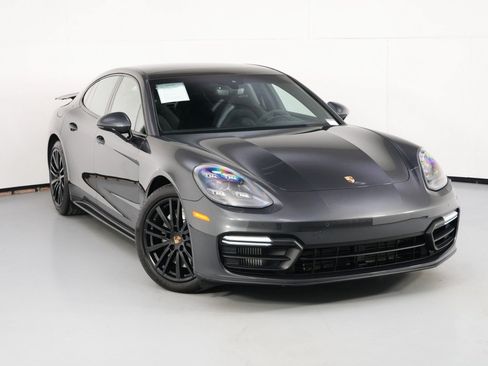 Used 2019 Porsche Panamera GTS AWD/4WD image 58