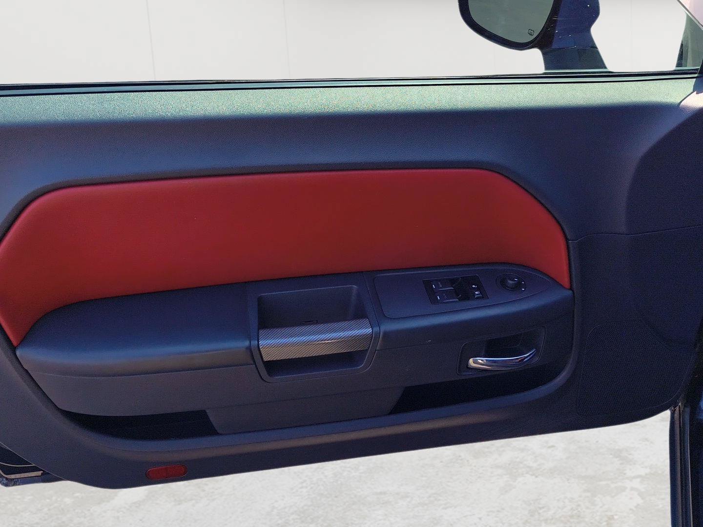 Used 2013 Dodge Challenger R/T Plus RWD image 4