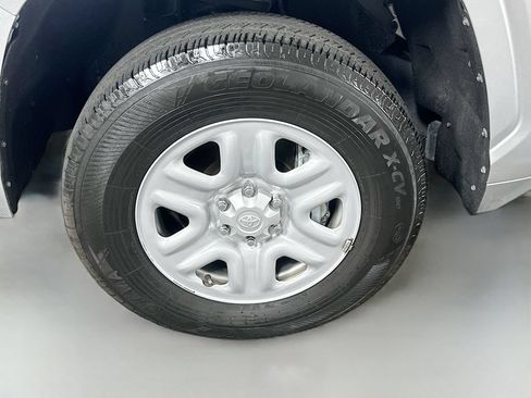 Certified 2025 Toyota Tundra SR w/ SR Tow Package AWD/4WD image 30