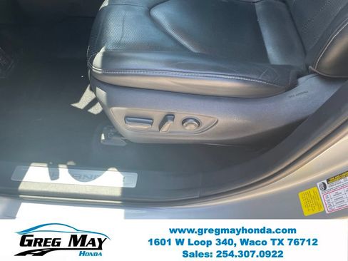Used 2022 Toyota Highlander Limited FWD image 13