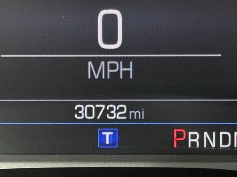 Used 2023 Chevrolet Camaro LT w/ RS Package image 9